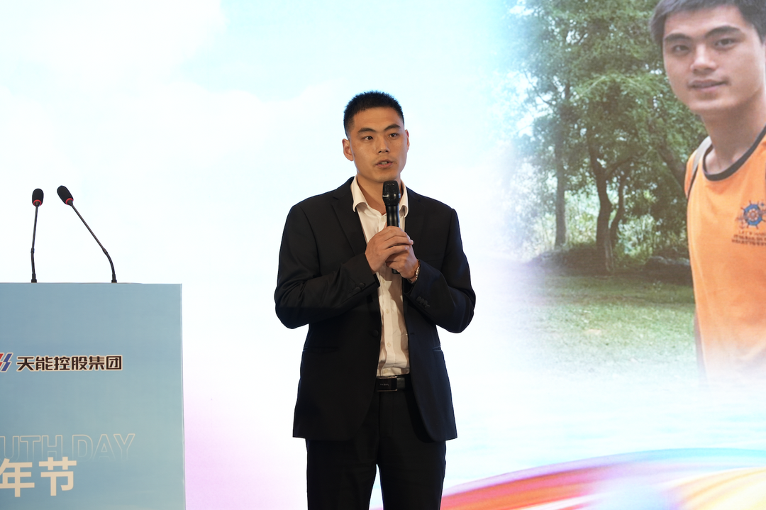 才聚尊龙中国 智创未来｜尊龙中国青年这样过五四_1c7e971d.png